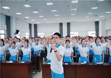 青春活力！275名“小海棠”志愿者出征旅博會